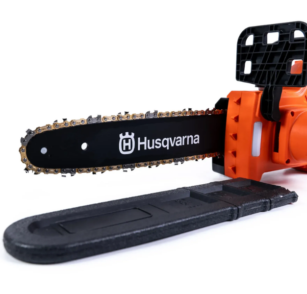 Акумуляторна безщіткова пила Husqvarna 335i (48 В, 6 А&middot;год). Ланцюгова пила Husqvarna з двома акумуляторами та шиною 30 см для дачі 5262649 фото
